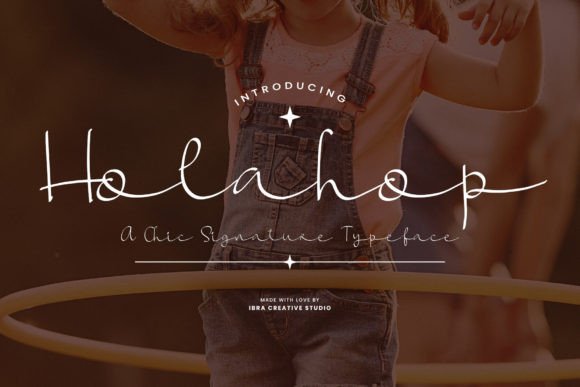 Discovering Holahop: A Script Font for Editorial Elegance